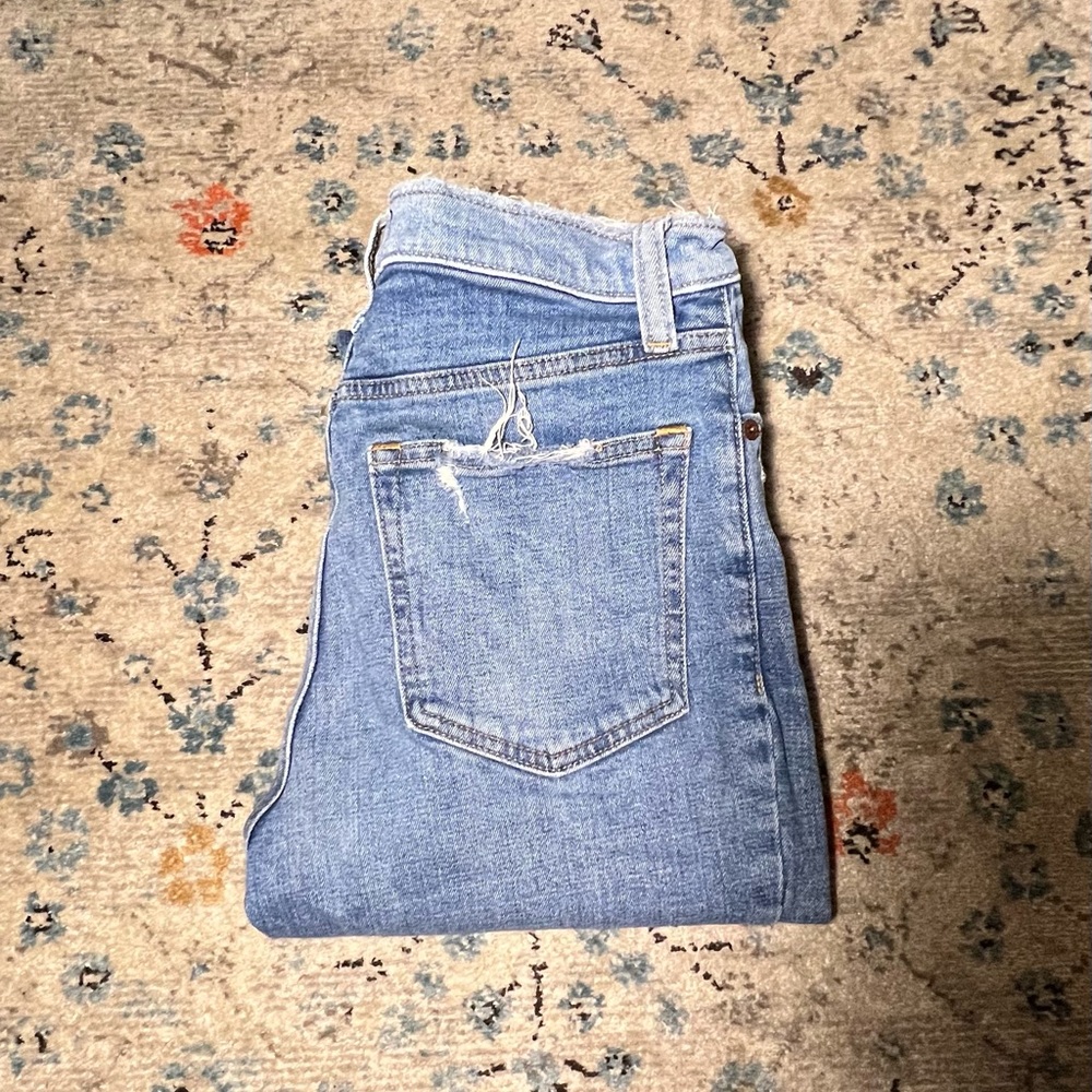 Abercrombie mom jeans